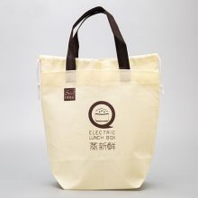 磐安县恒嘉日用品厂 航空毛毯、沙滩垫、拉绳与日用百货的专业制造